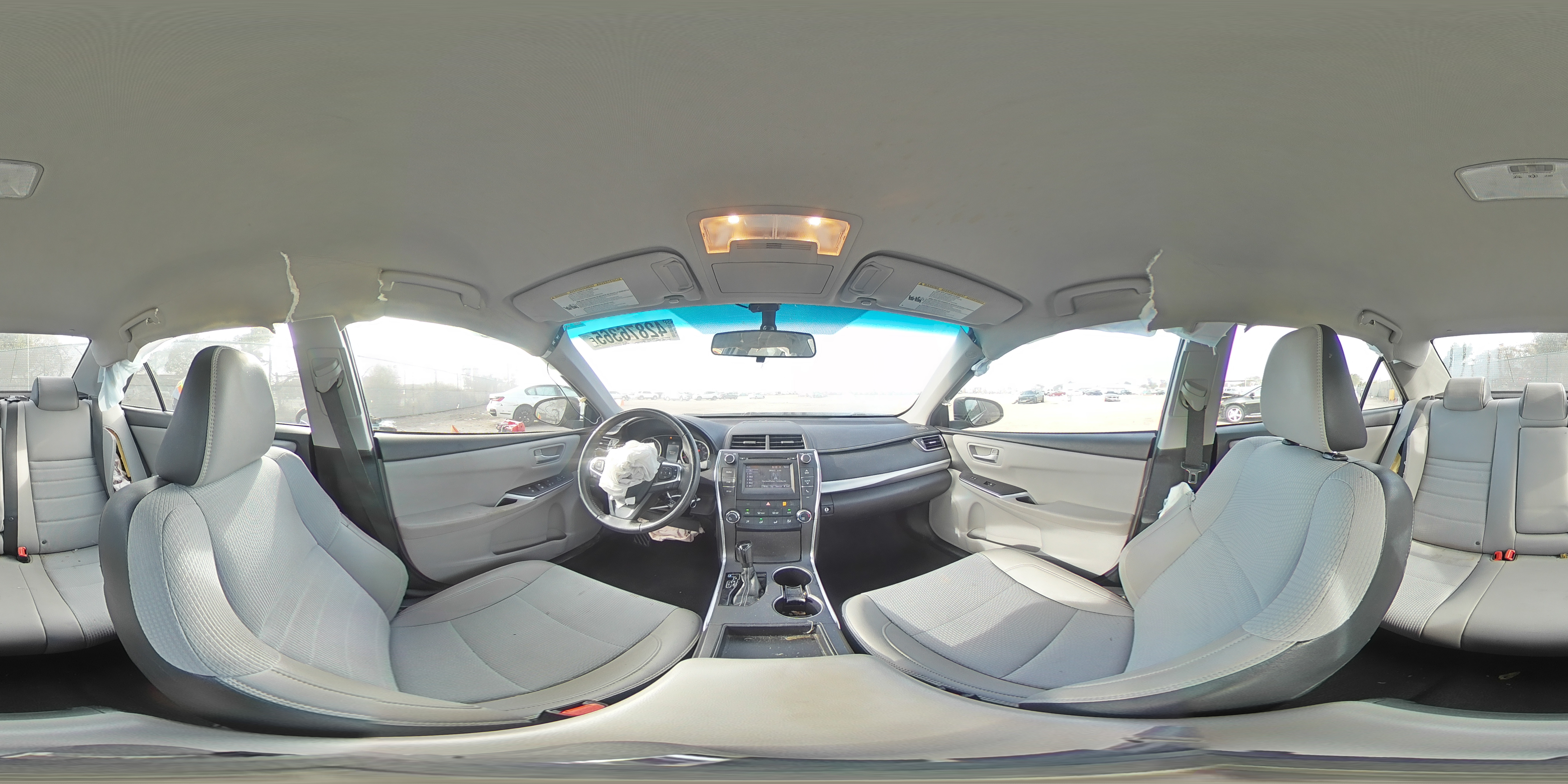 2017 Toyota Camry - Image 12