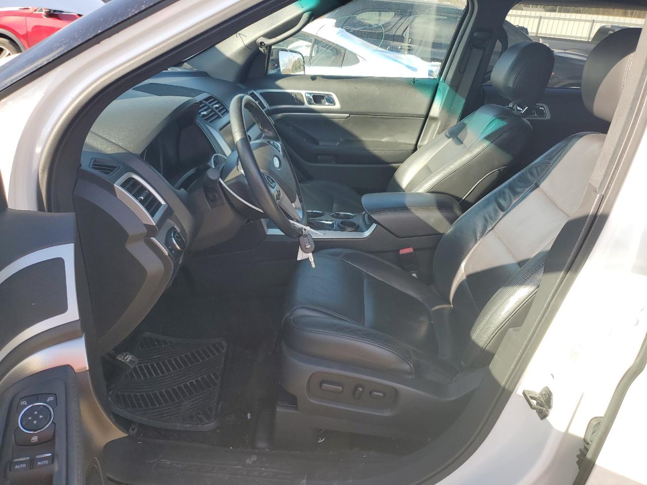 2014 Ford Explorer - Image 7