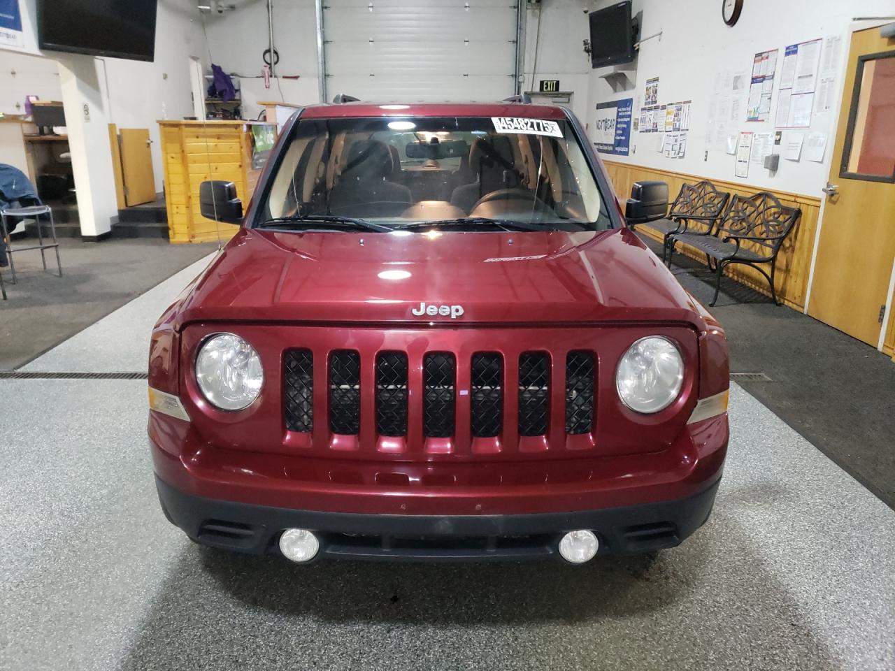 2017 Jeep Liberty (Patriot) - Image 5