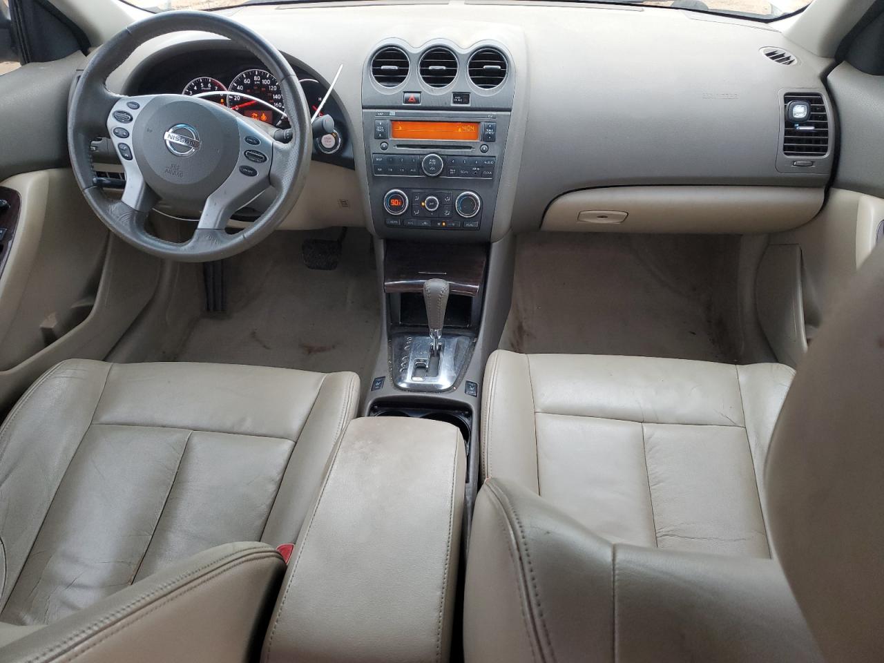 2012 Nissan Altima - Image 8