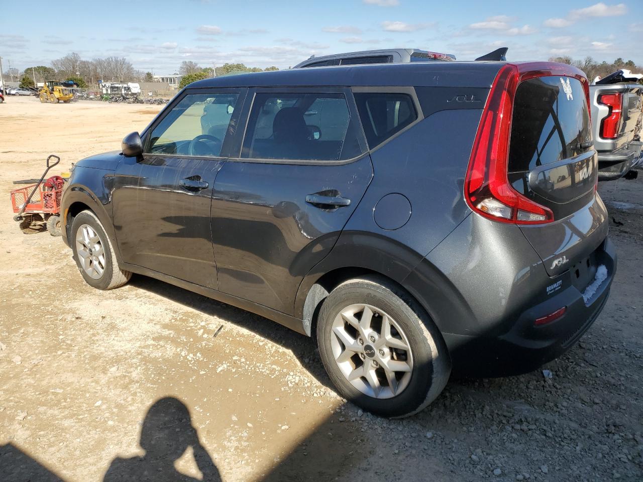 2022 Kia Soul - Image 2