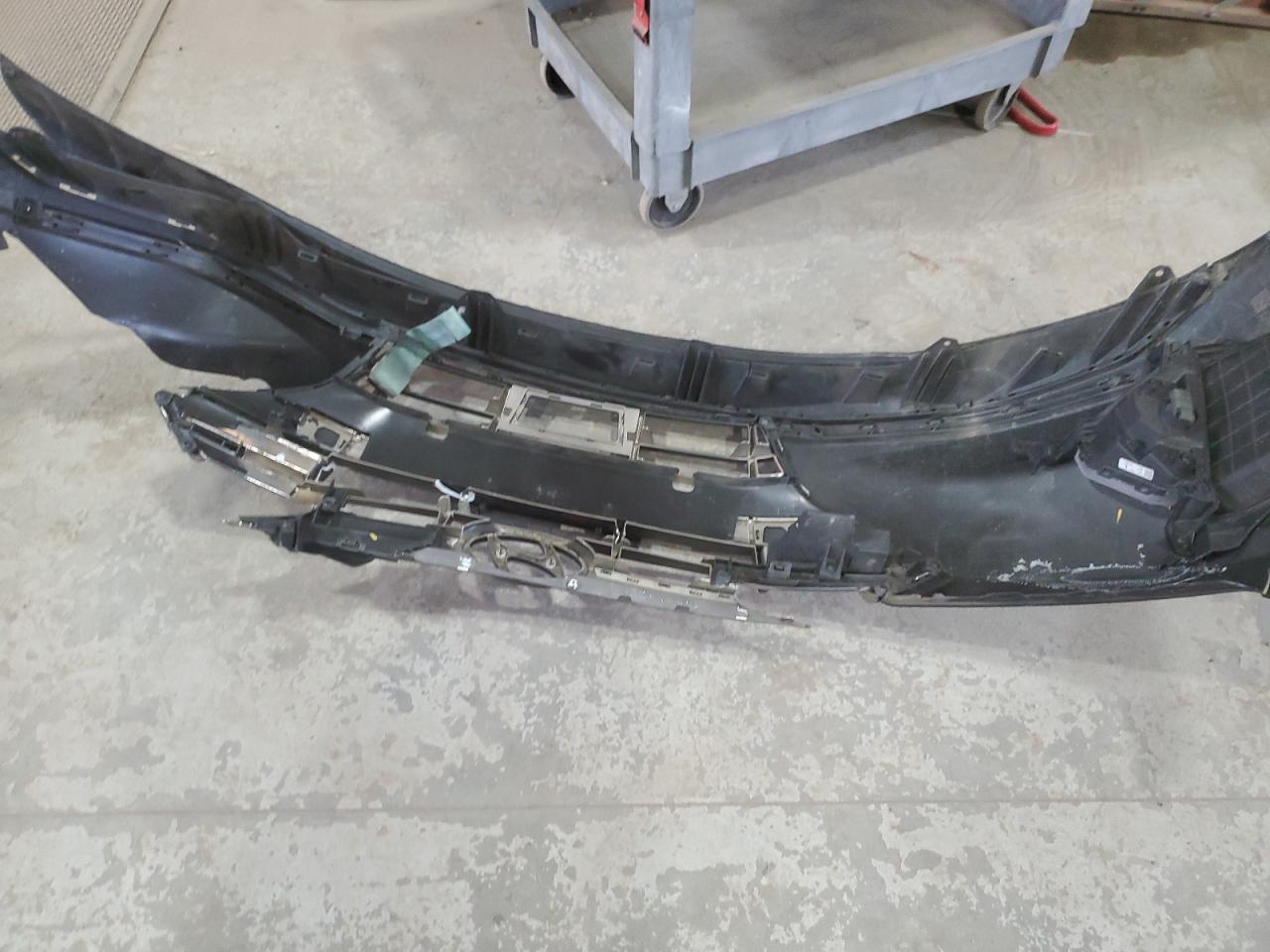 2019 Hyundai Elantra - Image 12