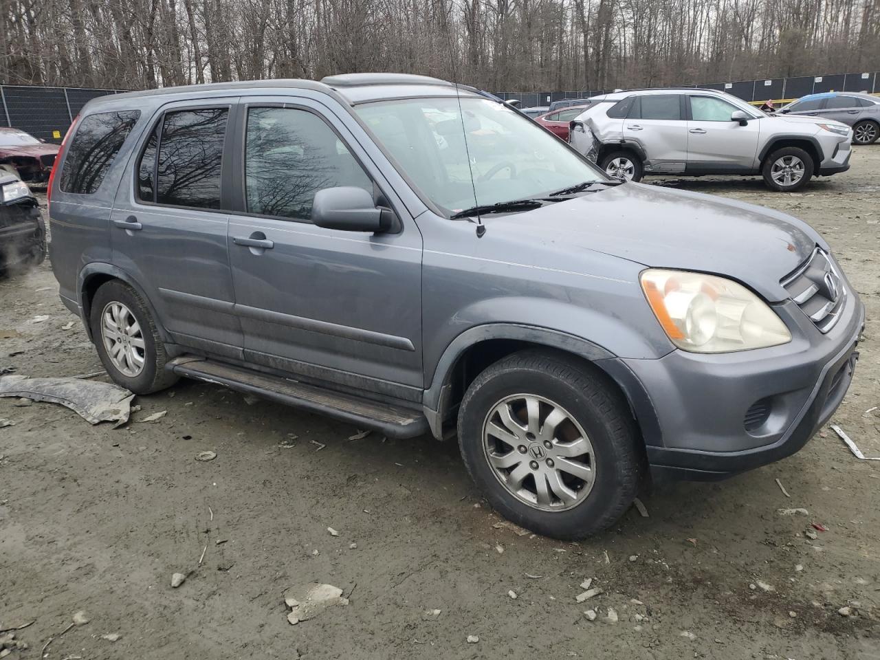 2005 Honda CR-V - Image 4