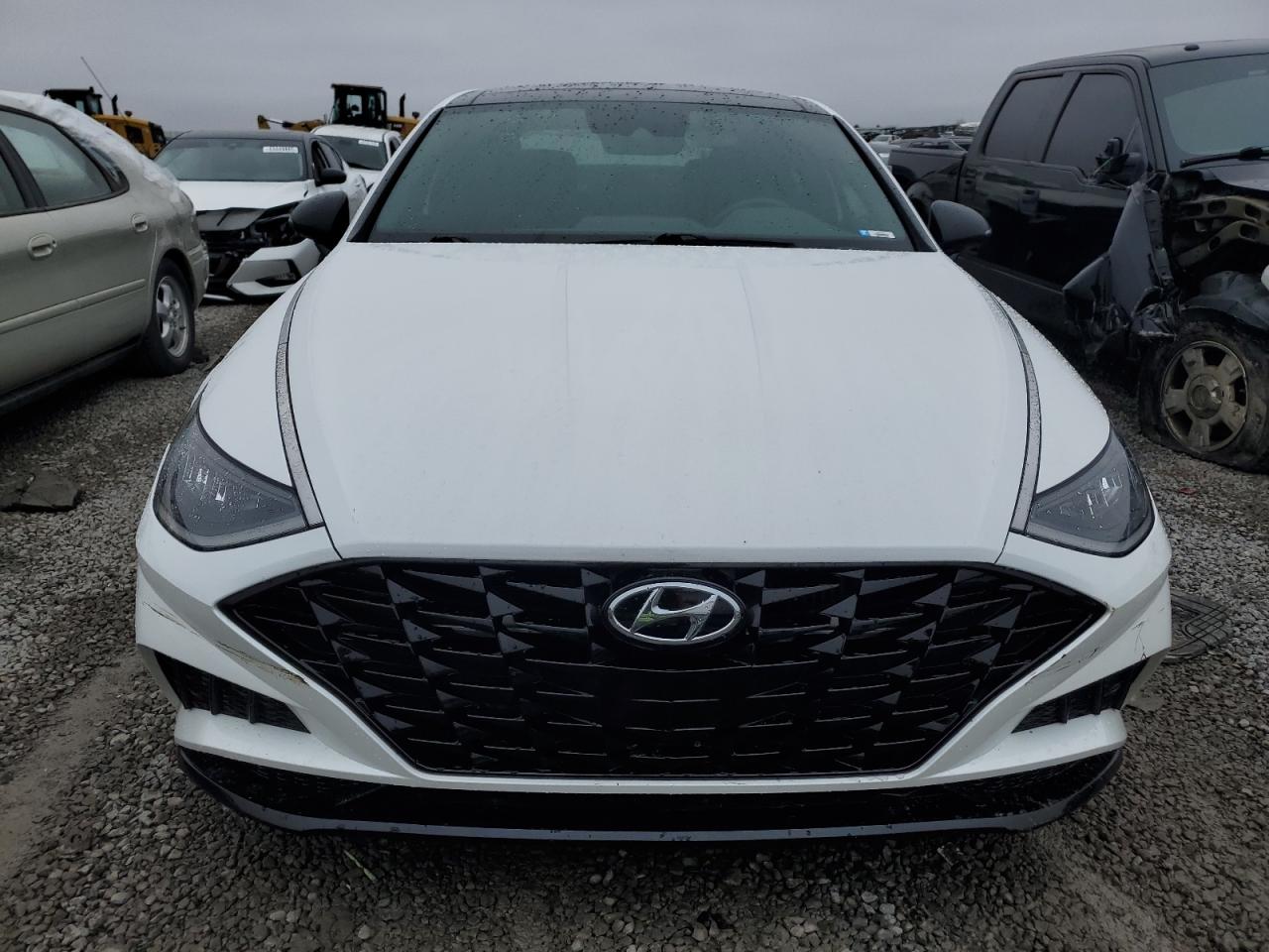 2021 Hyundai Sonata - Image 5