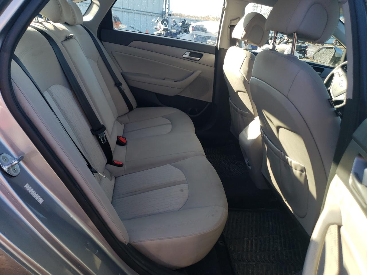 2016 Hyundai Sonata - Image 10