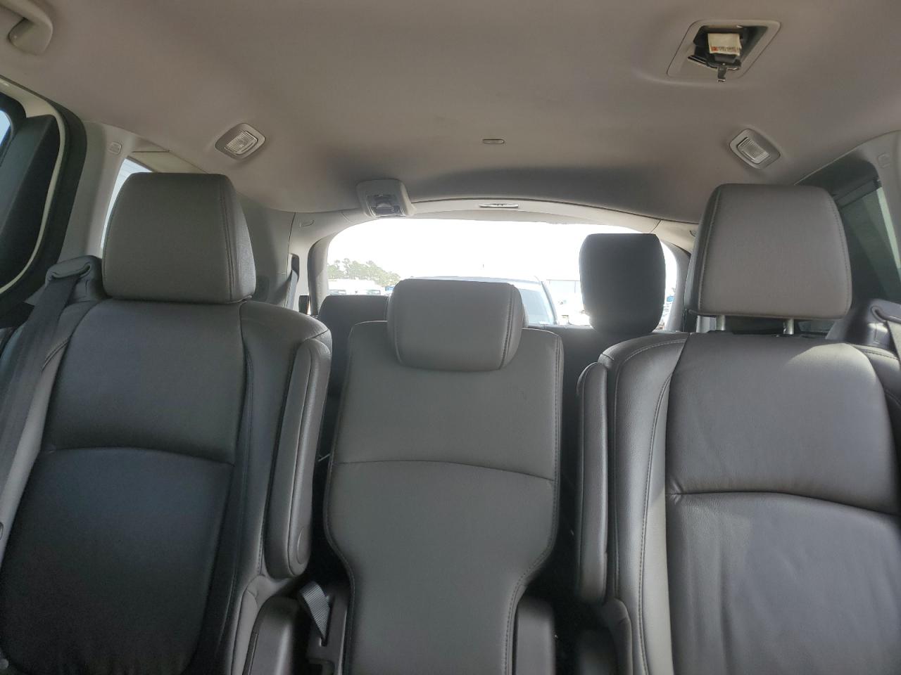 2018 Honda Odyssey - Image 10