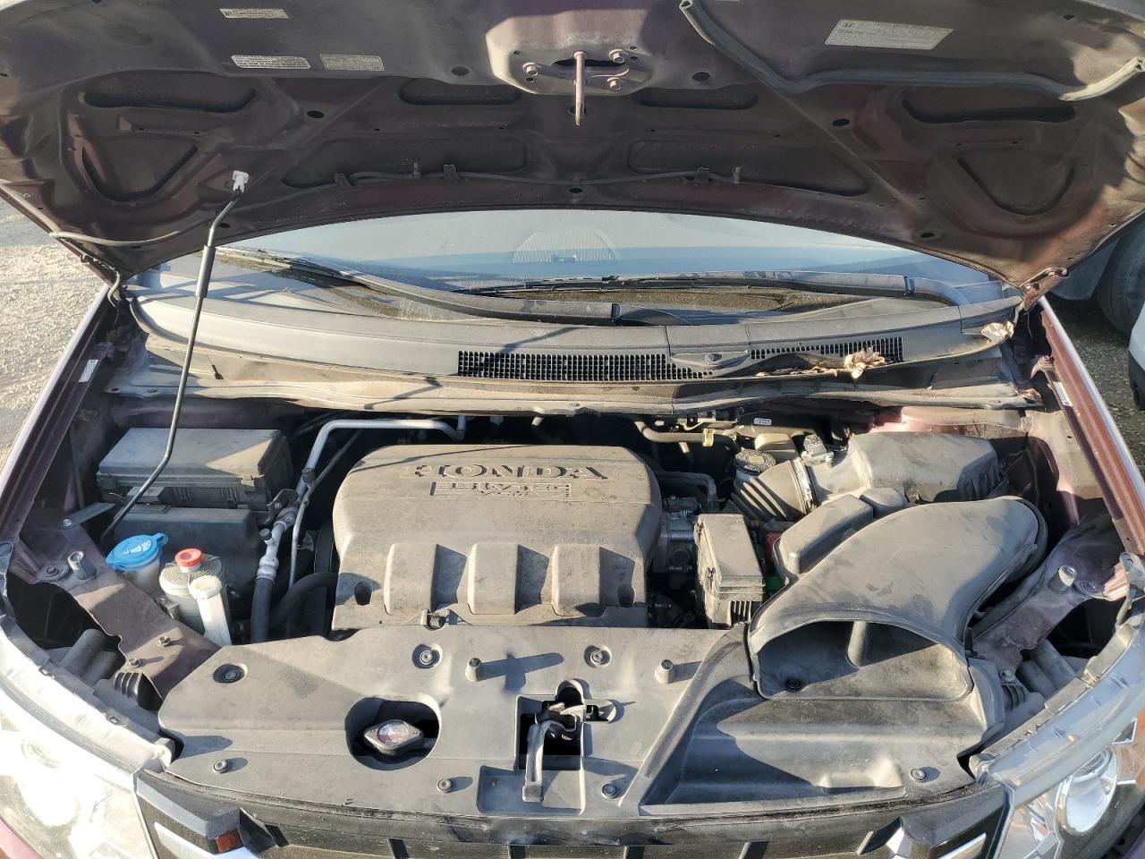 2015 Honda Odyssey - Image 12