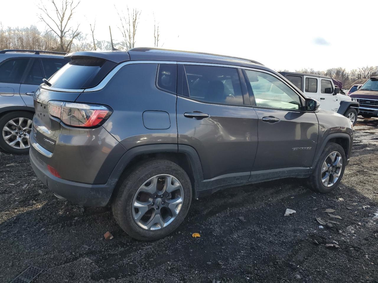 2021 Jeep Compass - Image 3