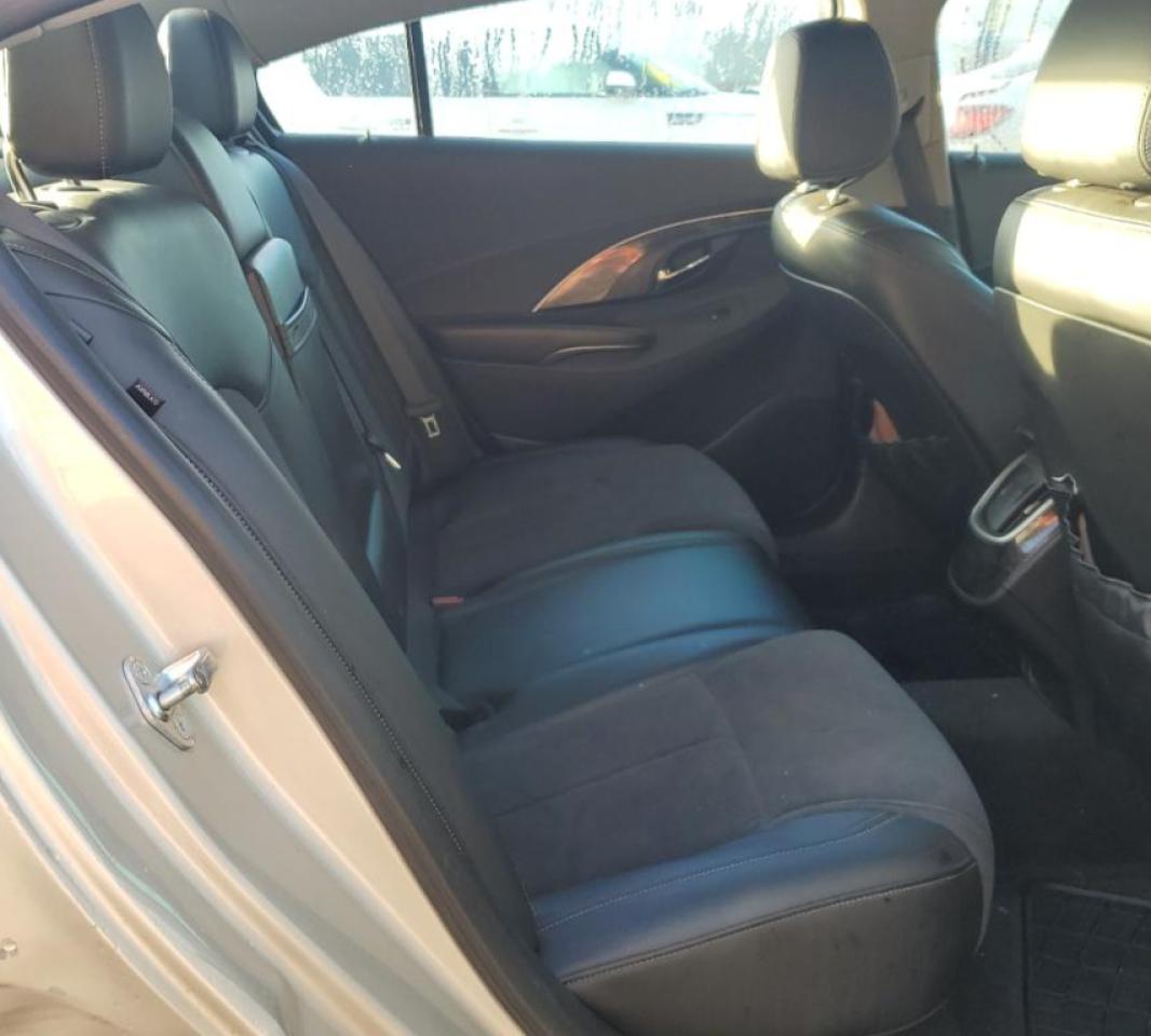 2015 Buick LaCrosse - Image 10