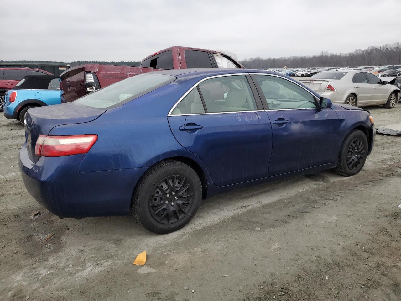 2009 Toyota Camry - Image 3