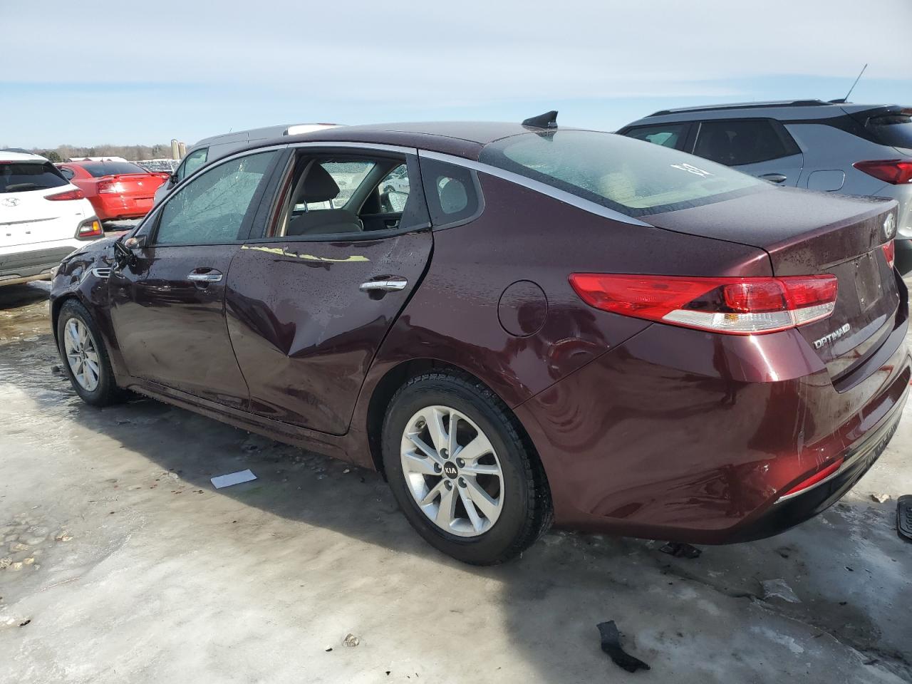 2016 Kia Optima - Image 2