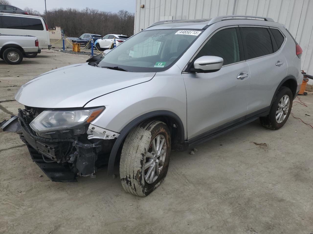 5N1AT2MV6HC848595 NISSAN ROGUE 2017