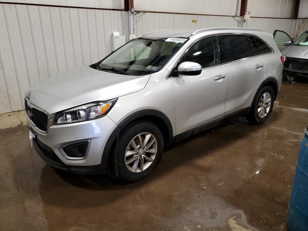 2017 Kia Sorento - Image 1
