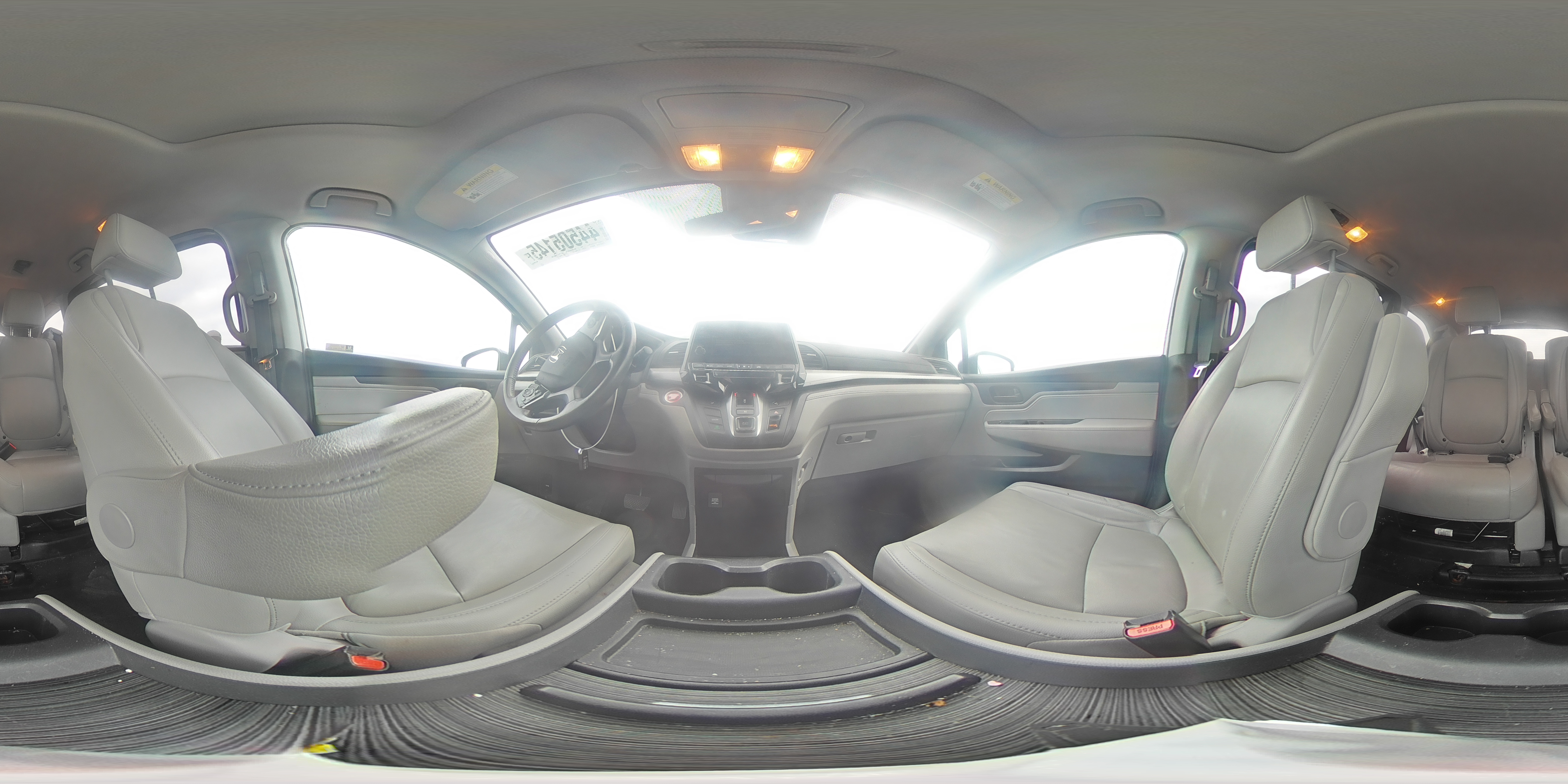 2018 Honda Odyssey - Image 14