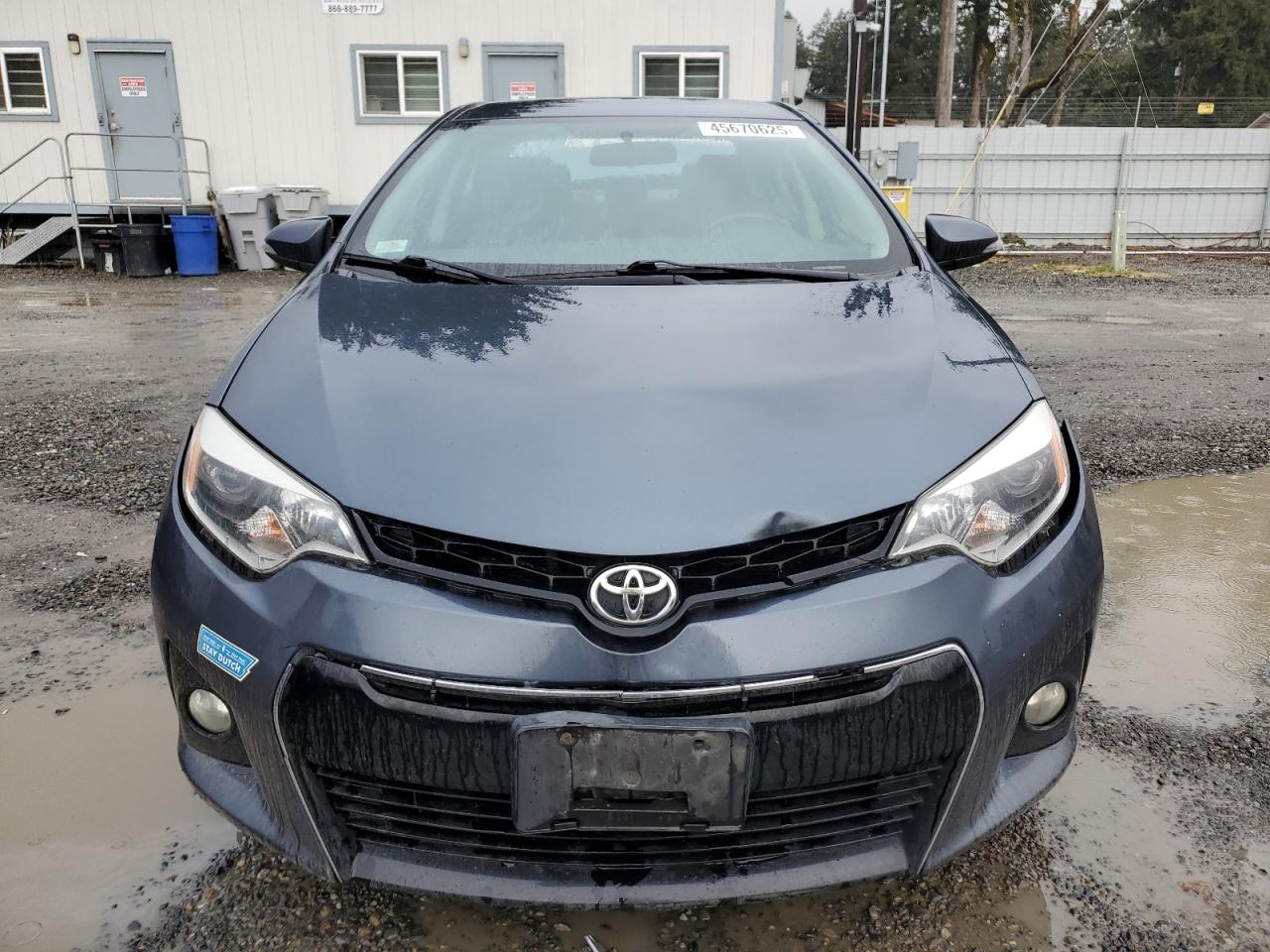 2014 Toyota Corolla - Image 5