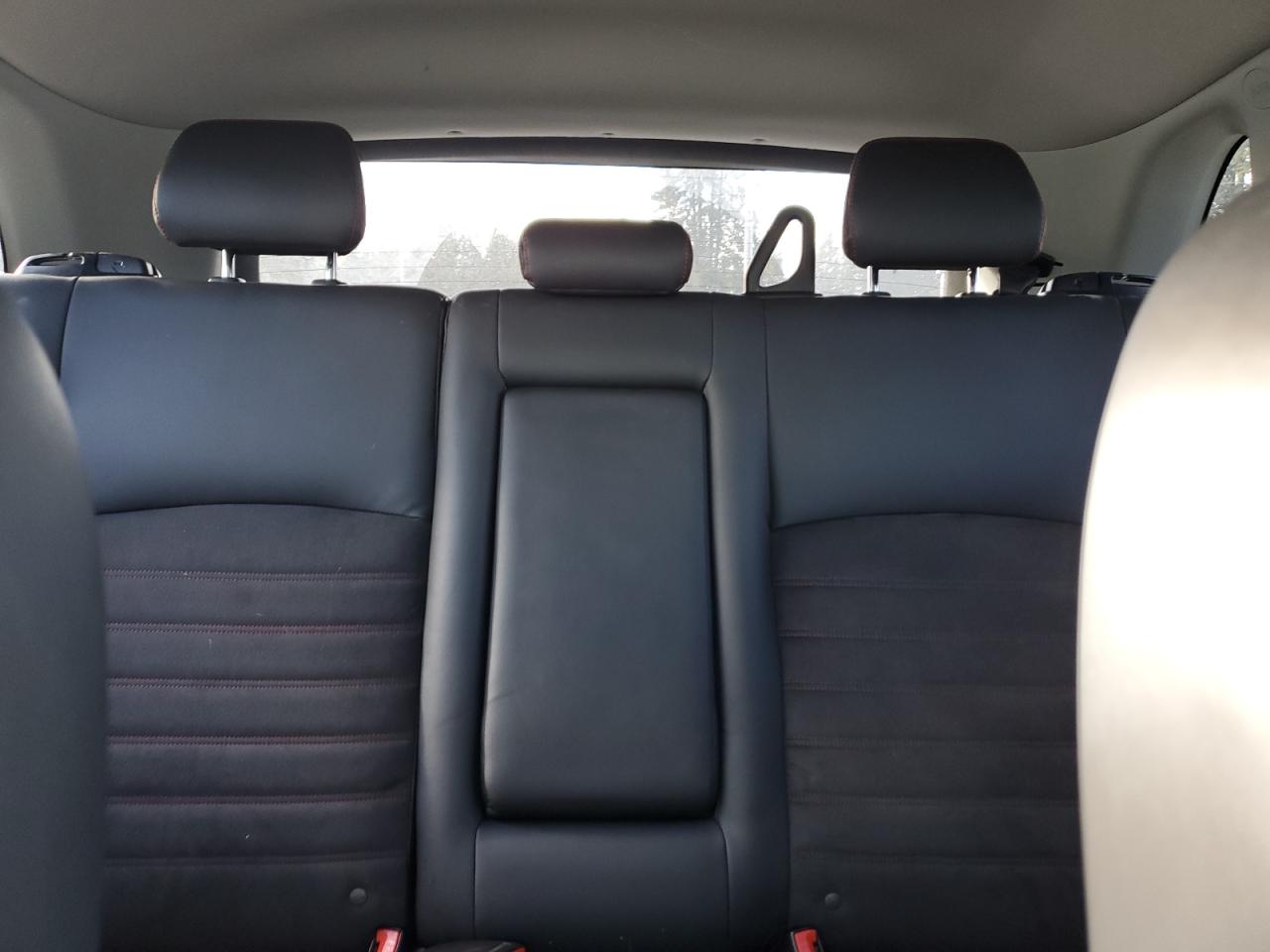 2019 Mitsubishi Outlander - Image 10