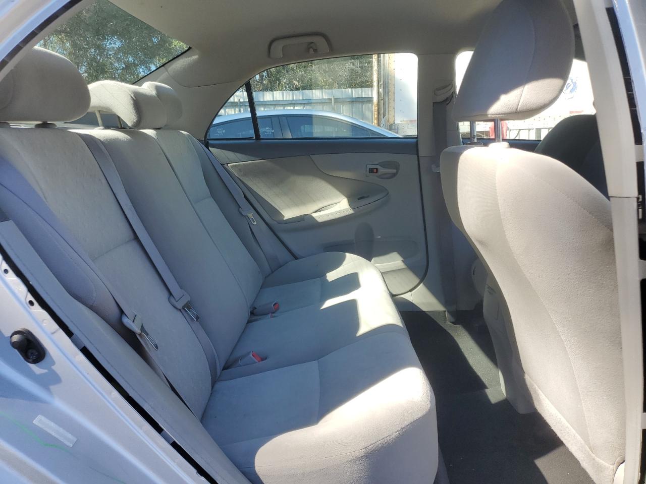 2009 Toyota Corolla - Image 10