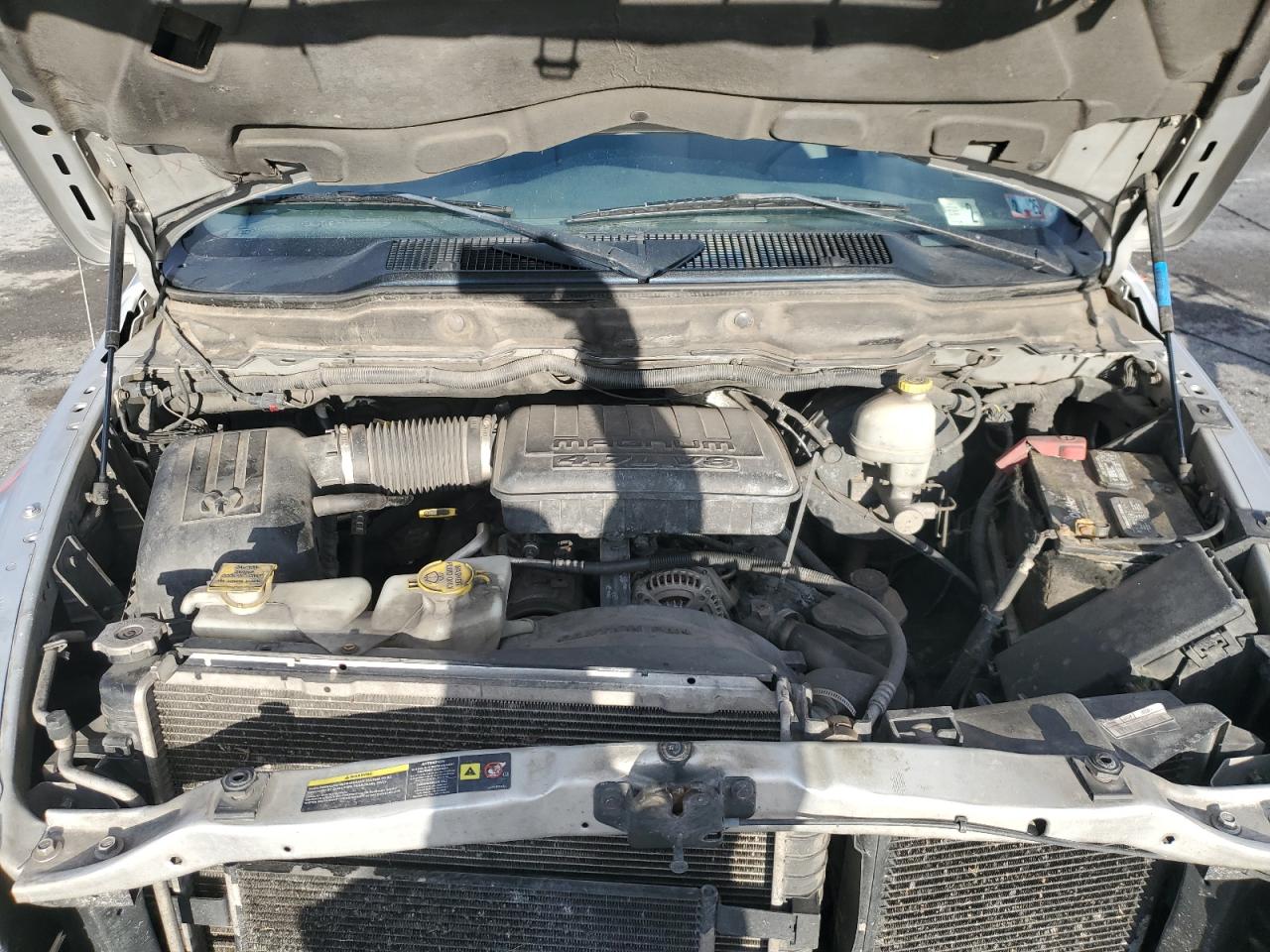 2006 Dodge RAM - Image 11