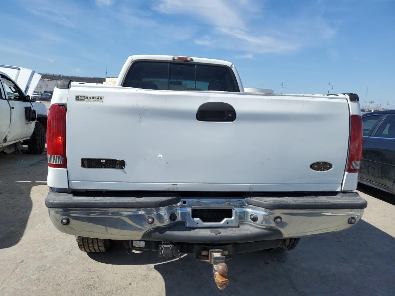 2006 Ford F350 - Image 6