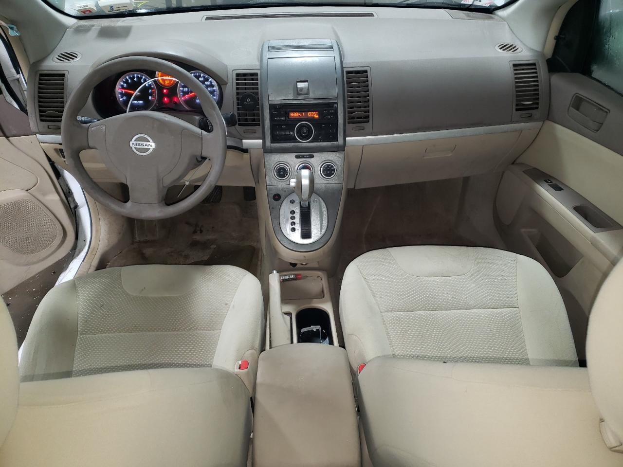 2011 Nissan Sentra - Image 8