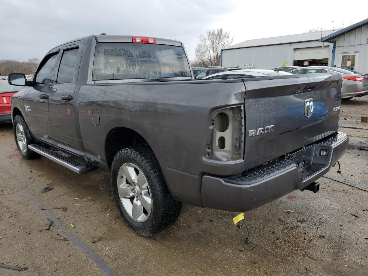 2019 RAM 1500 - Image 2