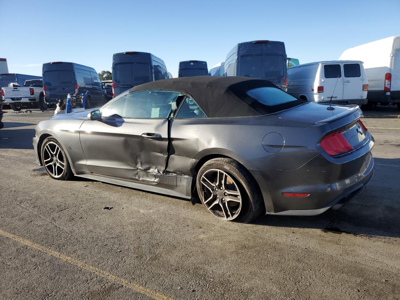 1FATP8UH7L5185409 FORD ALL Models 2020