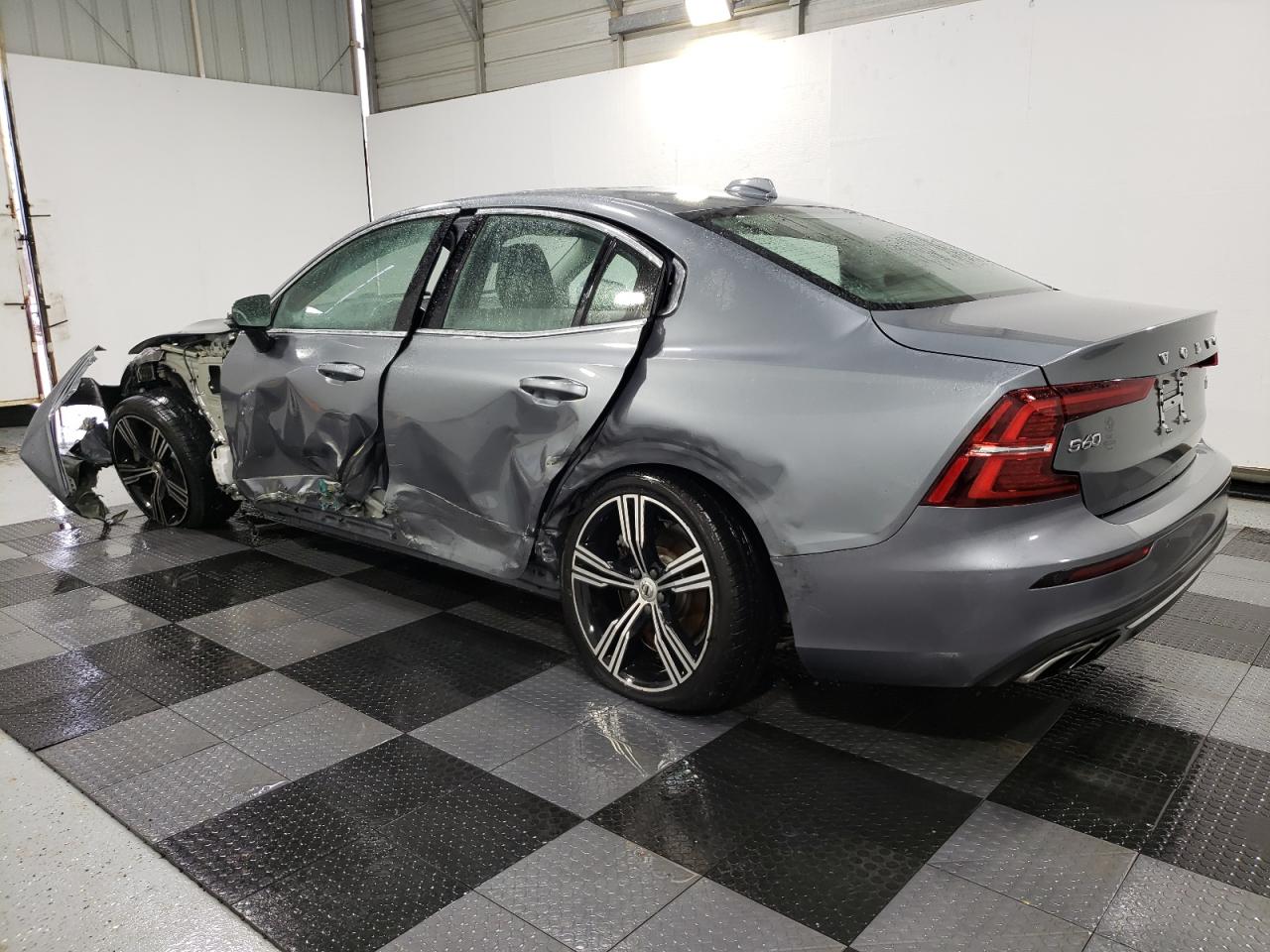 2021 Volvo S60 - Image 2