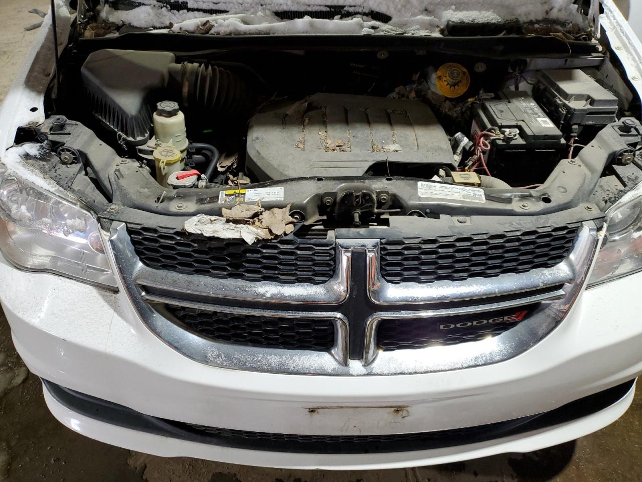 2017 Dodge Caravan - Image 12