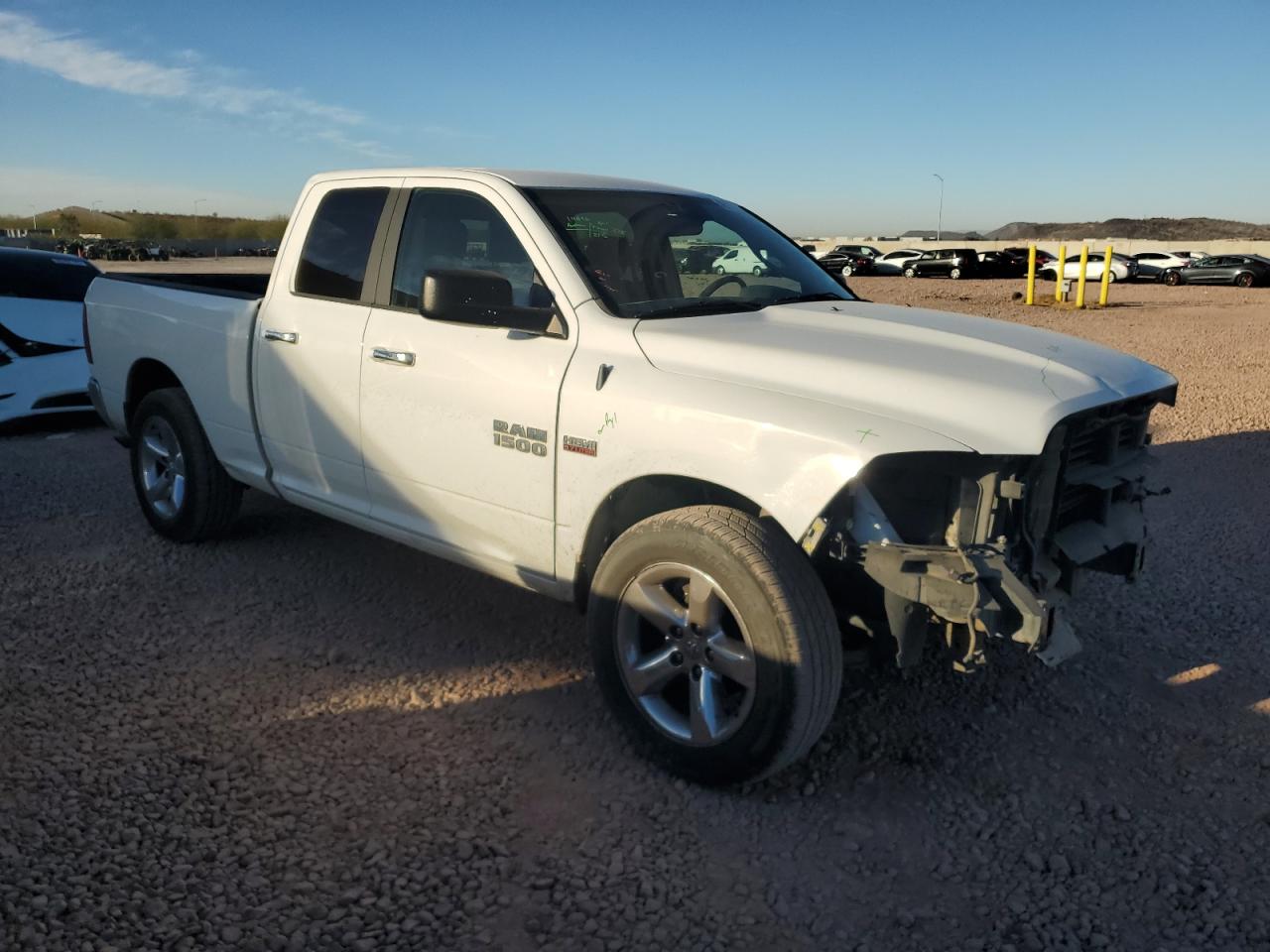 2016 RAM 1500 - Image 4