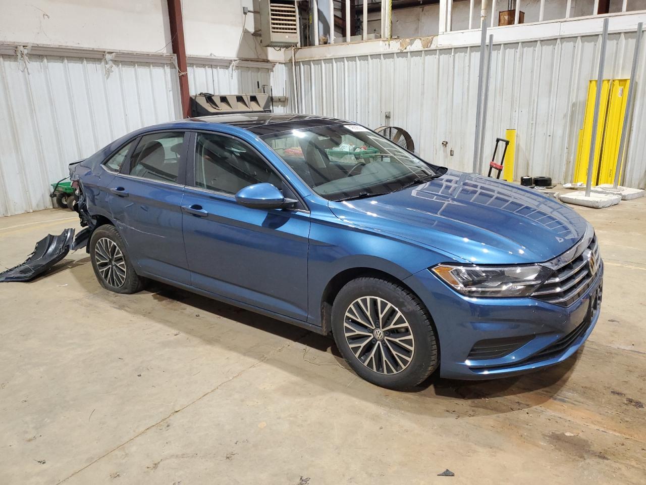 2019 Volkswagen Jetta - Image 4