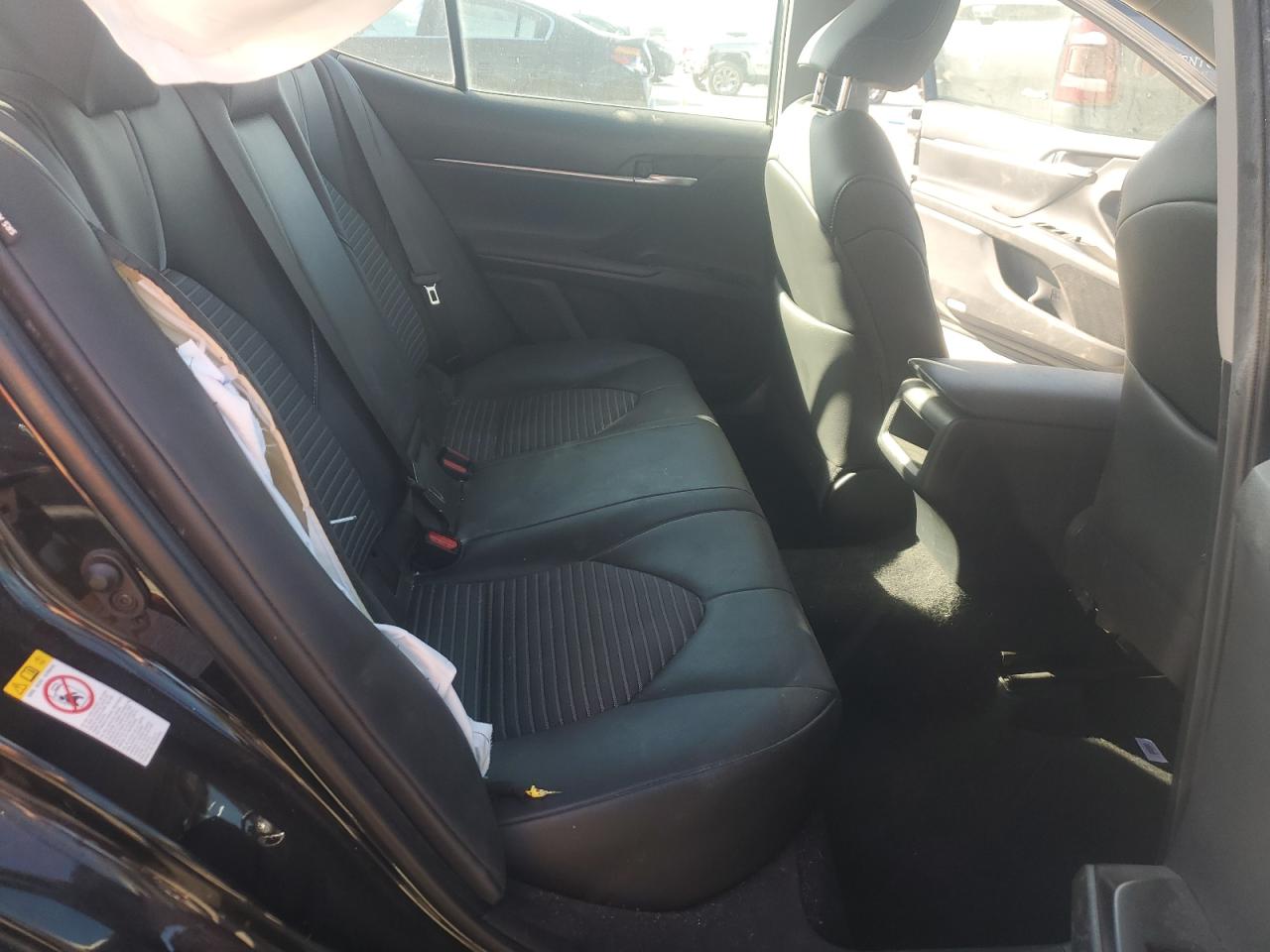 2018 Toyota Camry - Image 10