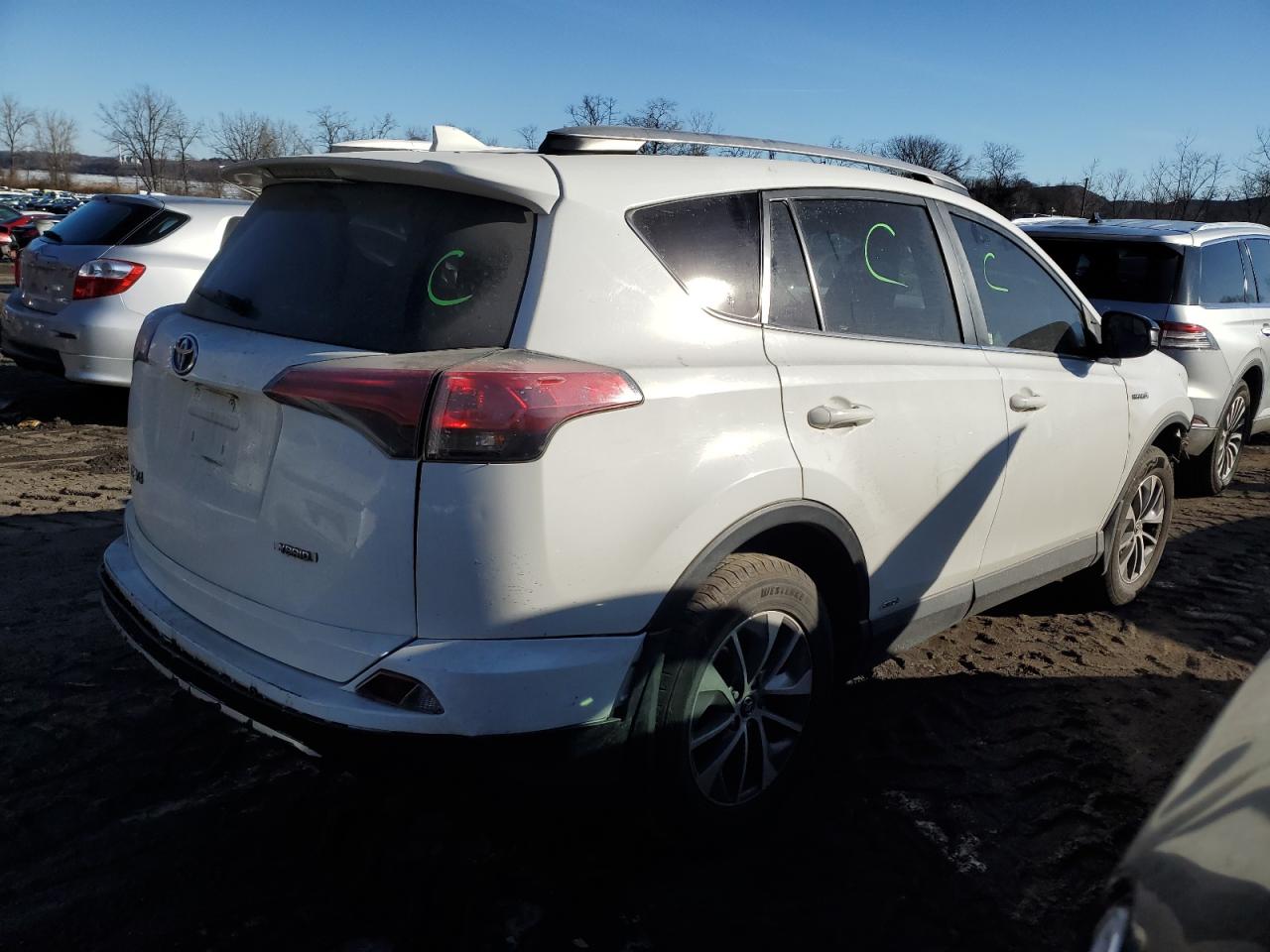 2018 Toyota RAV 4 - Image 3