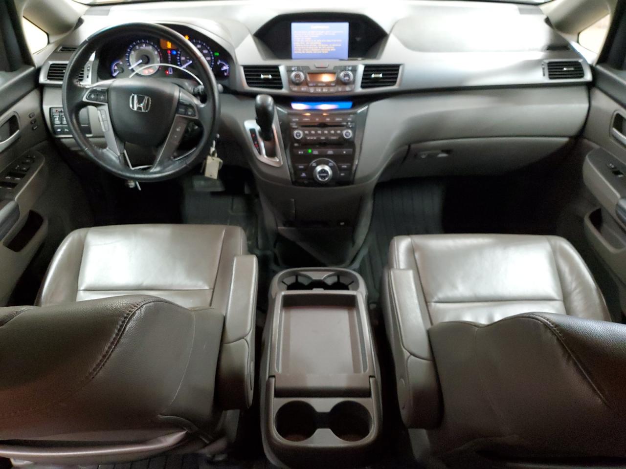 2012 Honda Odyssey - Image 8