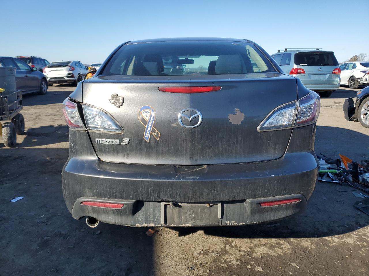 2011 Mazda 3 - Image 6