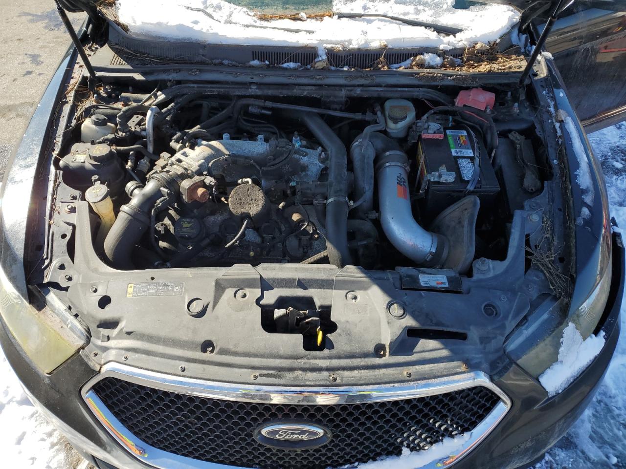 2014 Ford Taurus - Image 11