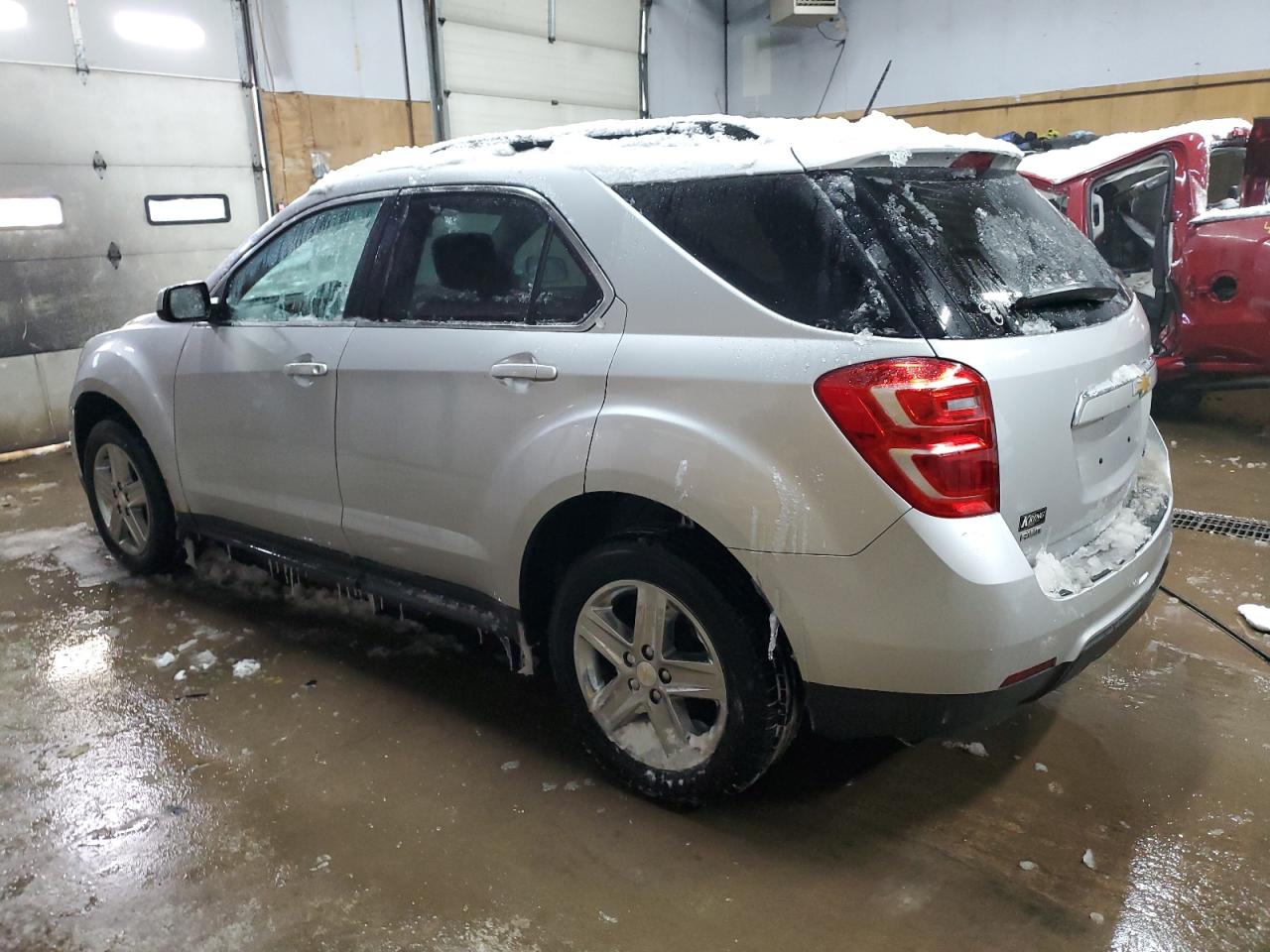 2016 Chevrolet Equinox - Image 2