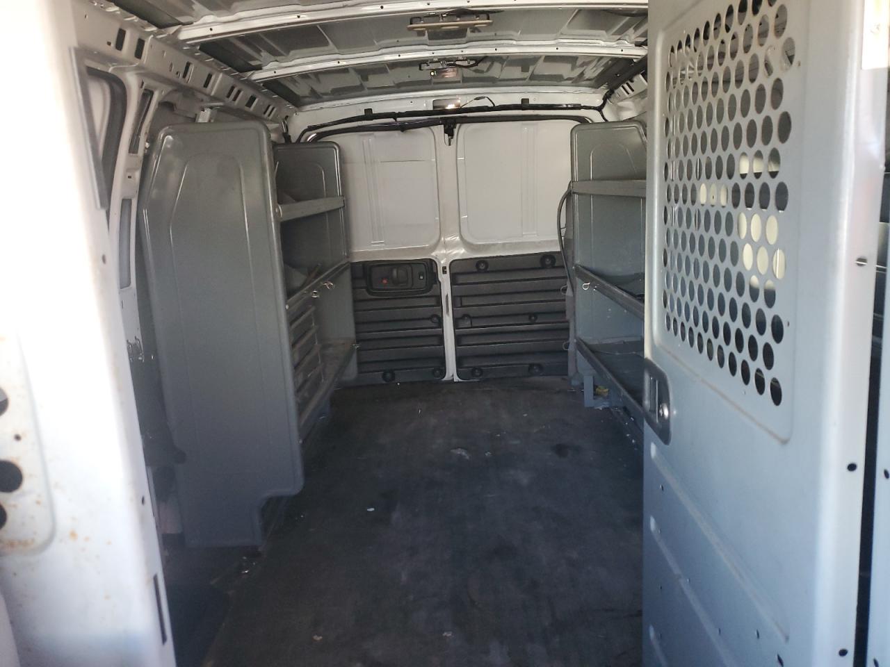 1GCWGAFPXJ1220581 CHEVROLET EXPRESS 2018