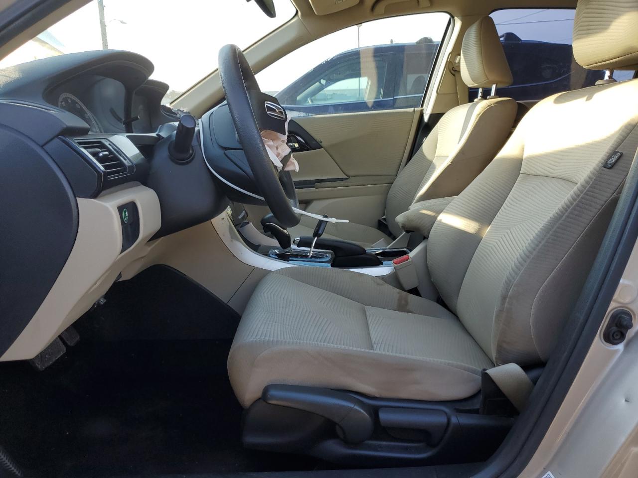 1HGCR2F34GA130448 HONDA ACCORD 2016