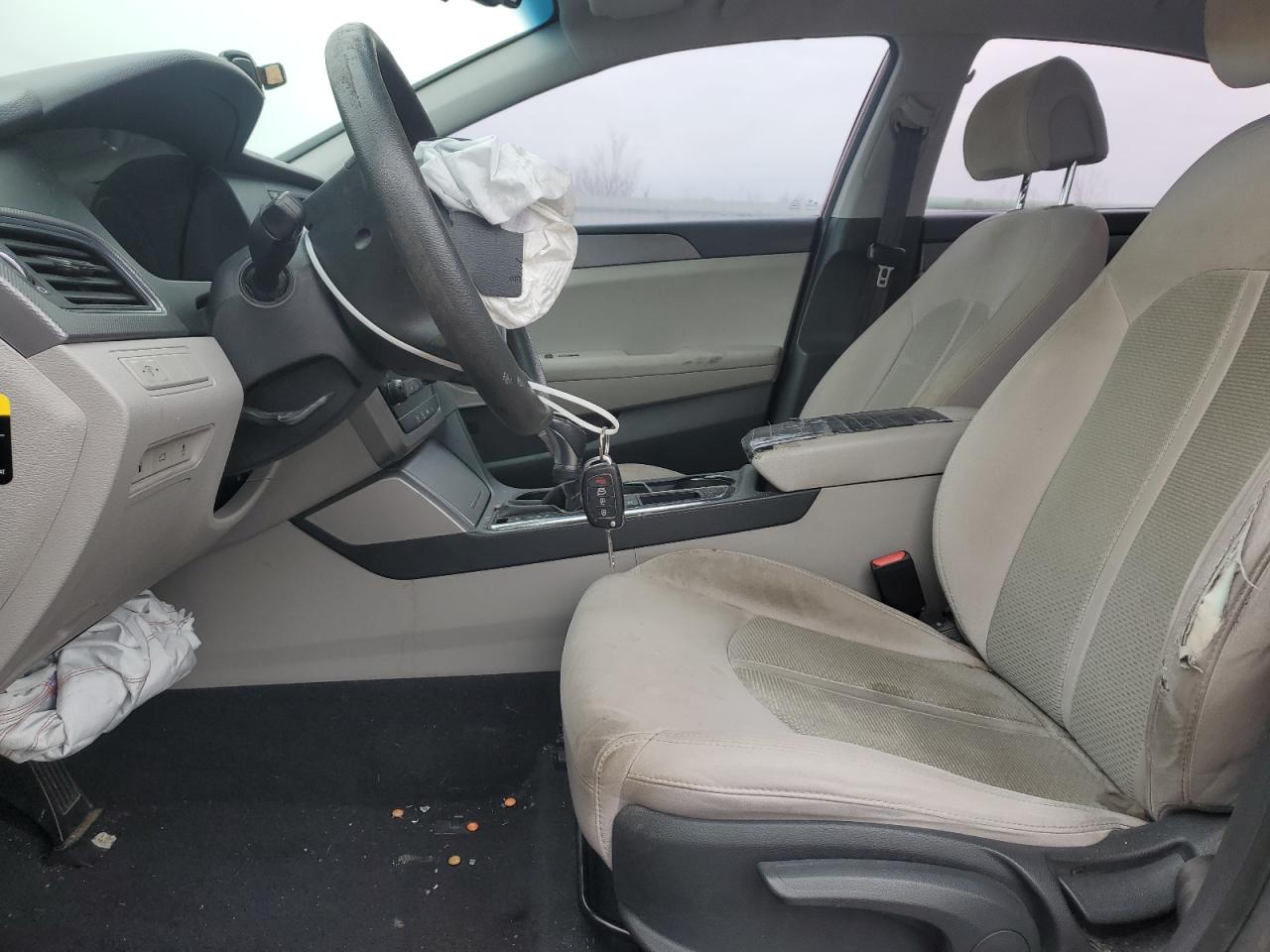 2016 Hyundai Sonata - Image 7