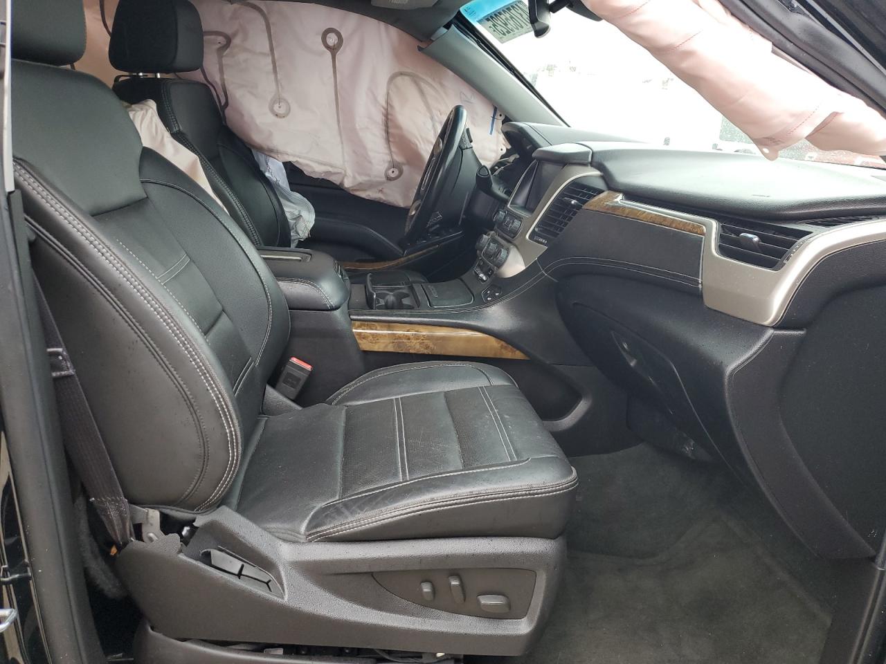 2015 GMC Yukon - Image 7