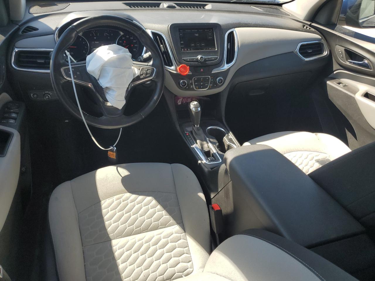 2019 Chevrolet Equinox - Image 8