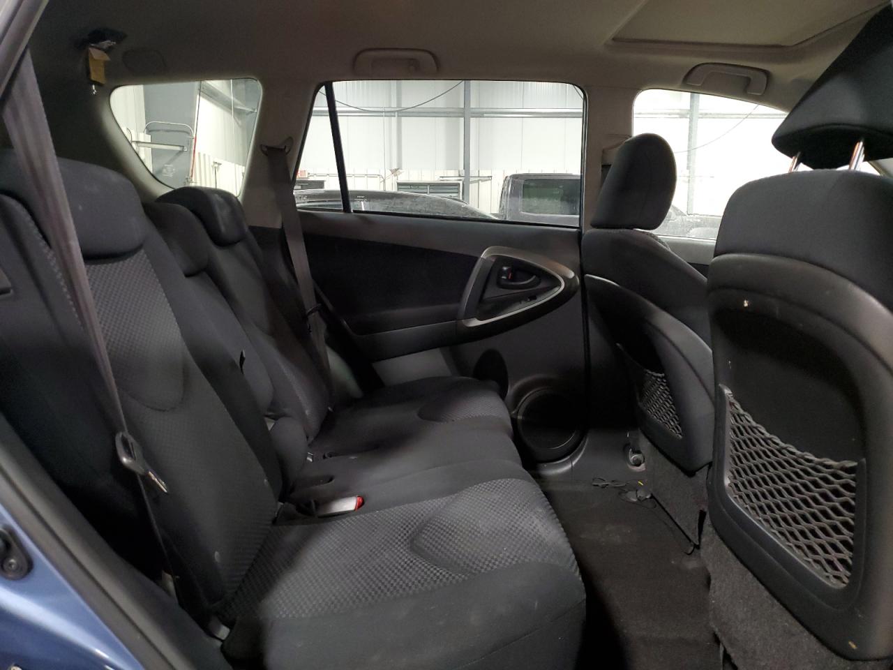 2009 Toyota RAV 4 - Image 11