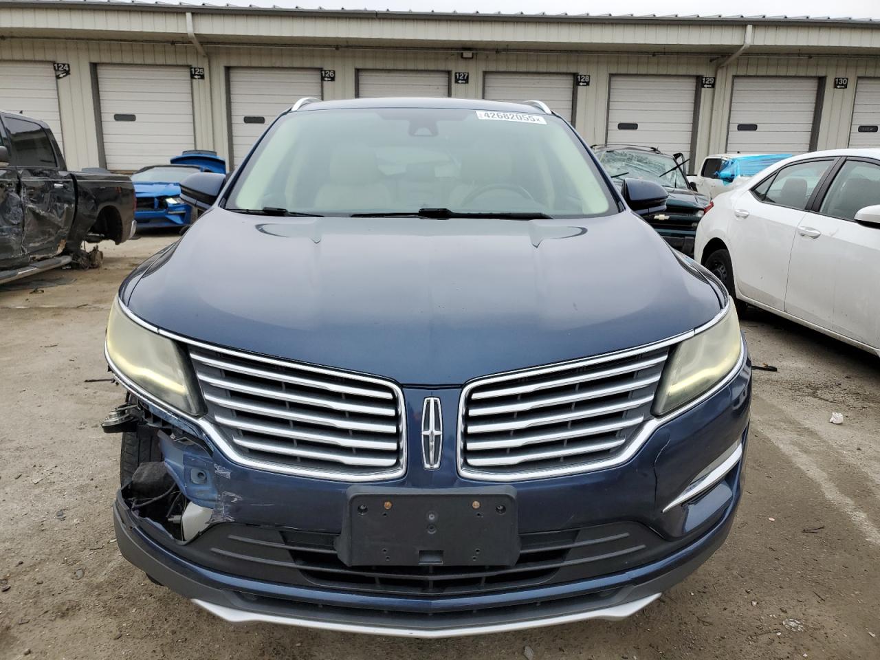 2015 Lincoln MKZ - Image 5