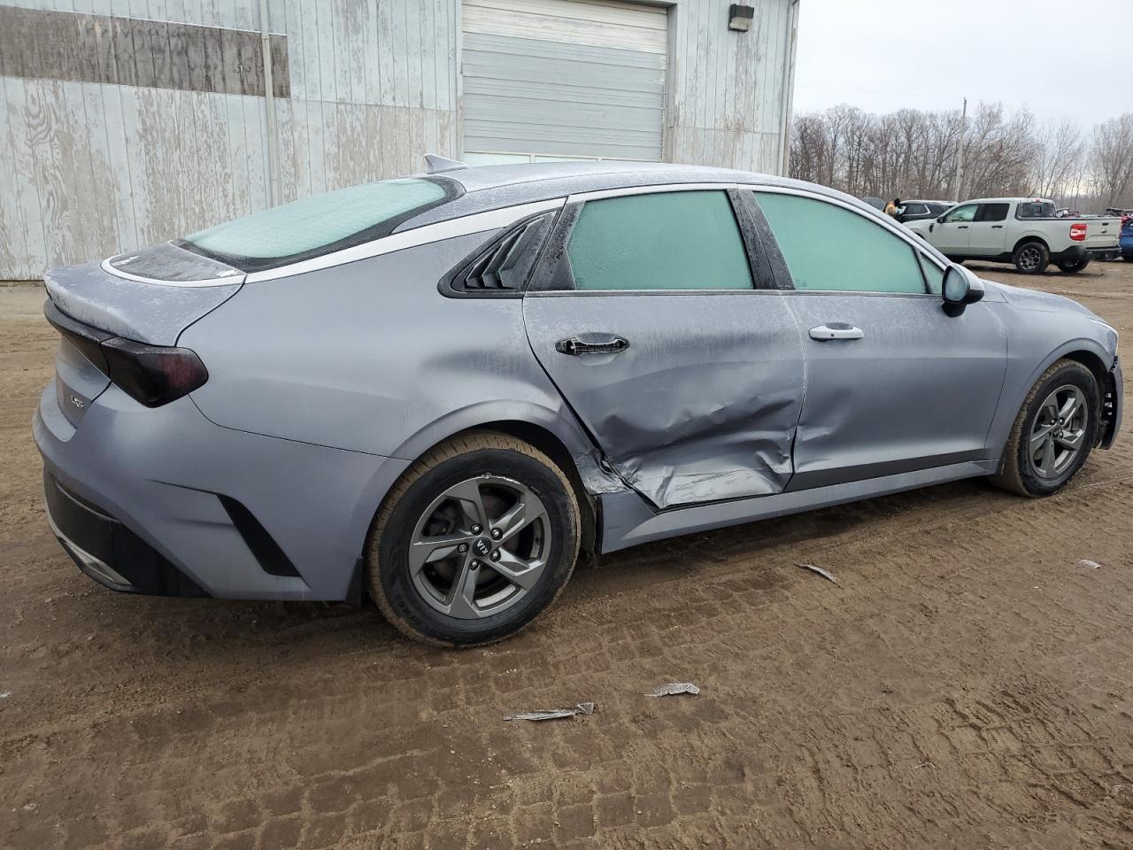 2021 Kia K5 - Image 3