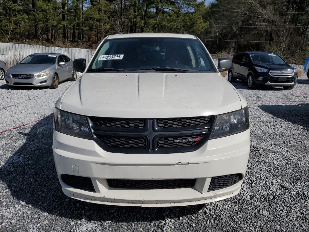 2017 Dodge Journey - Image 5