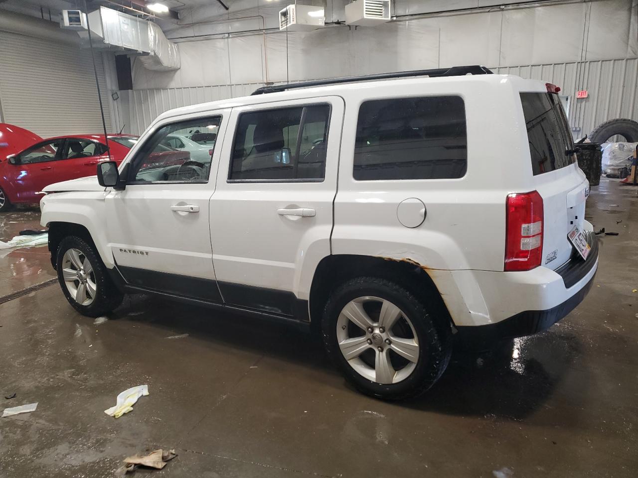 2012 Jeep Liberty (Patriot) - Image 2