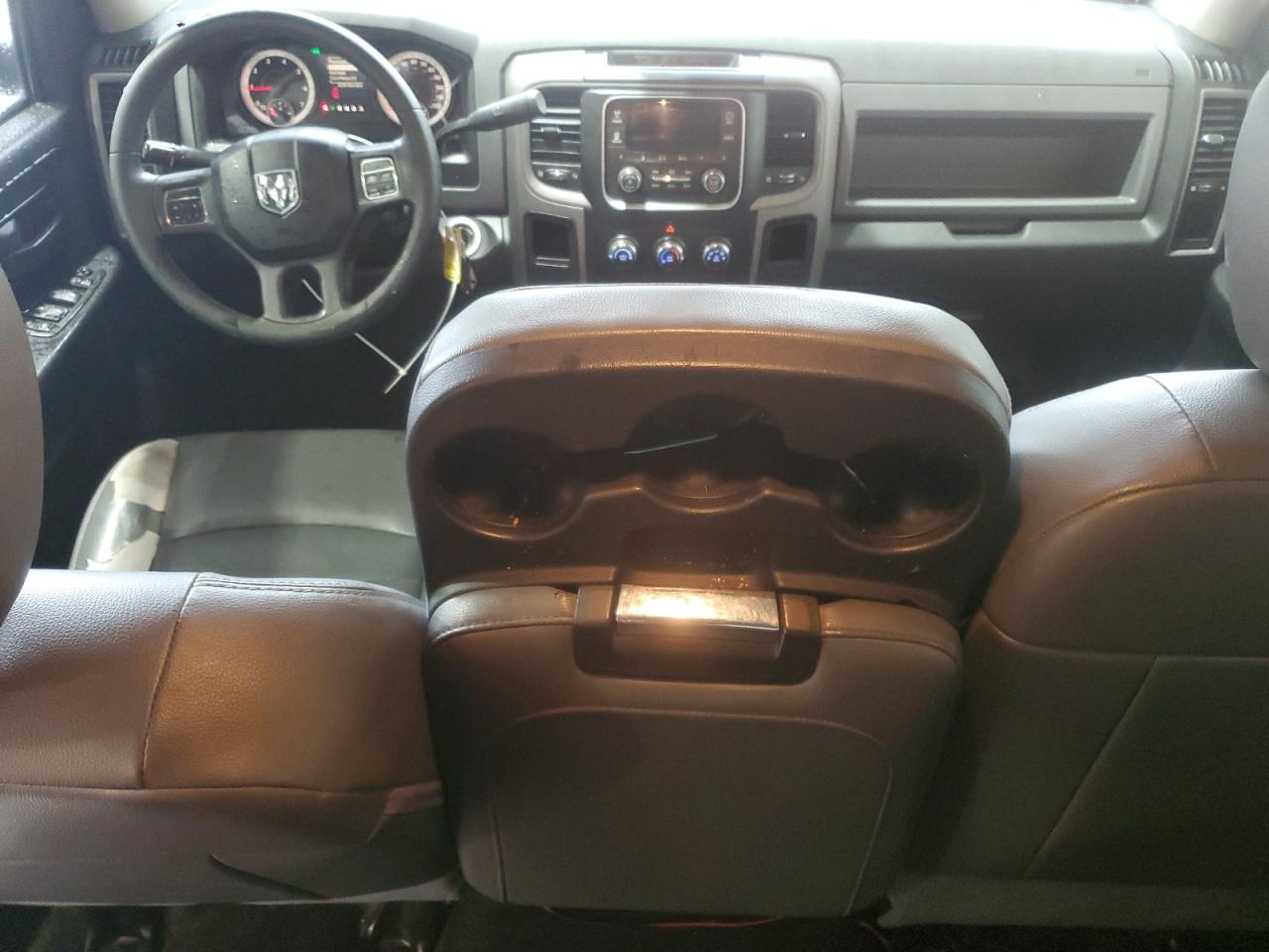 2014 RAM 1500 - Image 8