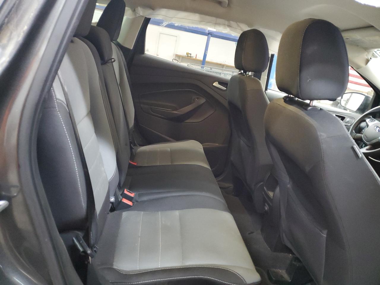 1FMCU9G91GUC00586 FORD ESCAPE 2016