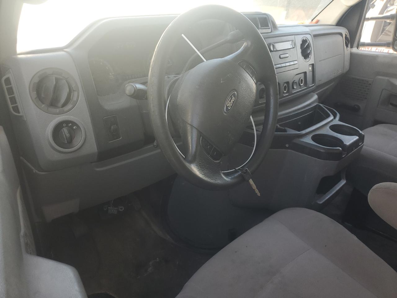 2013 Ford Econoline - Image 8