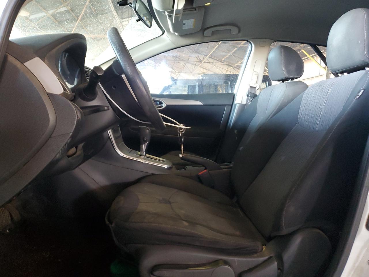 2014 Nissan Sentra - Image 7